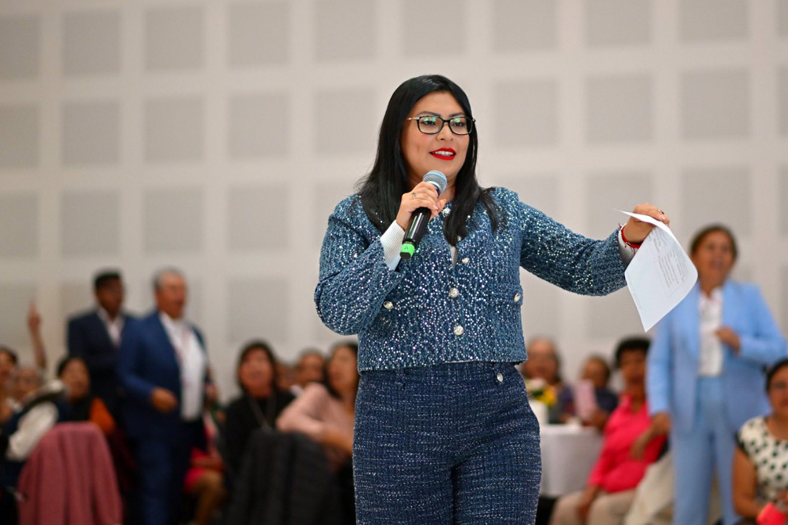 Boletín 079.- Abigail Sánchez festeja la Semana del Adulto Mayor